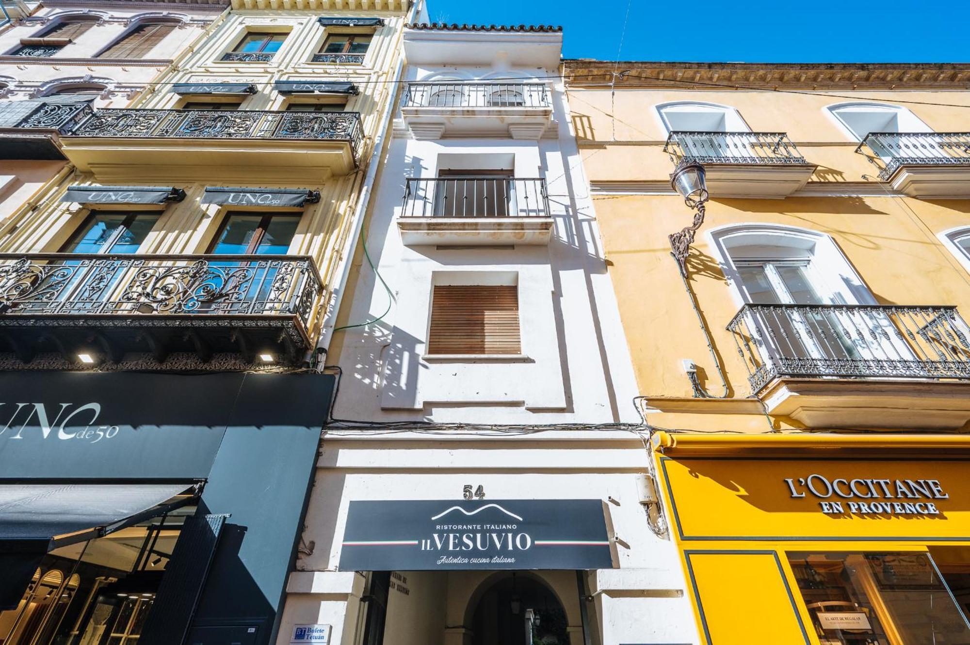Ferienwohnung Sierpes 54, By Homing U Sevilla Exterior foto